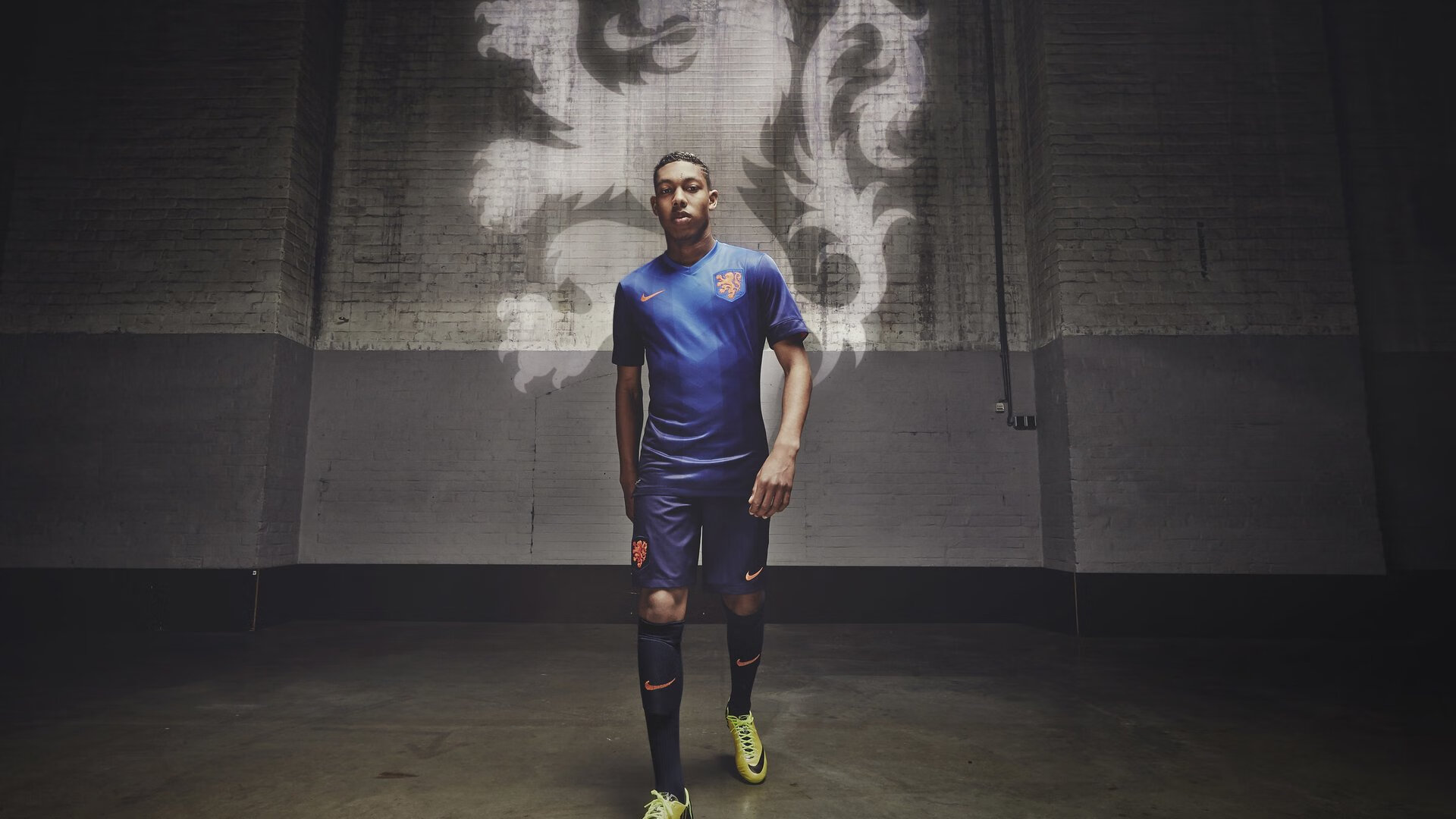 世界杯：赛事官方应用下载破亿 实时数据功能最受欢迎